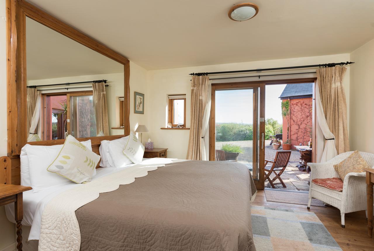 Hotel Dolphin Beach House Clifden Exterior foto